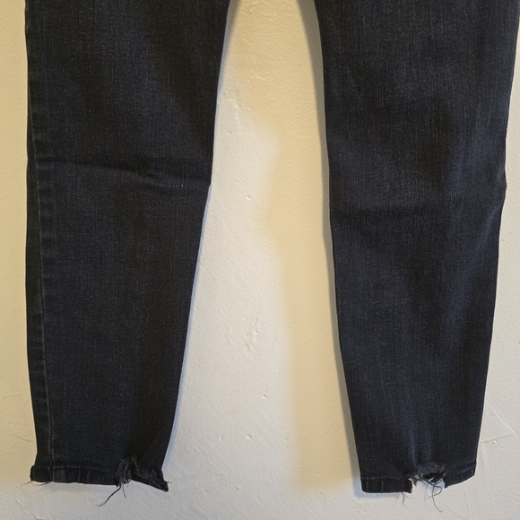 Enjean - 27x26 High Rise Distressed Skinny Jeans - Picture 10 of 14